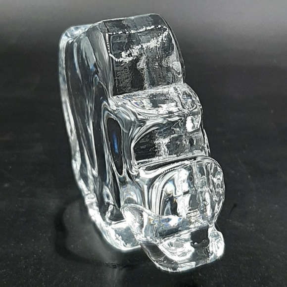 Vintage Nybro Paul Isling Heavy Solid Sweden Glass Rhino Flat Back Art Glass - Picture 5 of 7